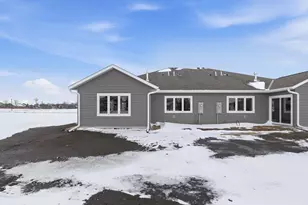 254 Eau Claire Ave SE, Hutchinson, MN 55350 - Photo 20