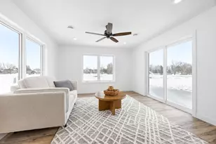 255 Eau Claire Ave SE, Hutchinson, MN 55350 - Photo 12