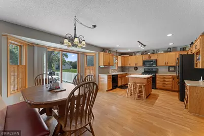 6213 267th Court, Wyoming, MN 55092 - Photo 10