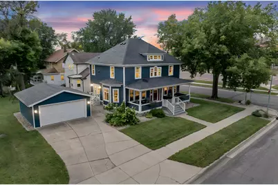 302 E 1st Street, Fairmont, MN 56031 - Photo 1