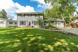 925 N 1st Ave, Fergus Falls, MN 56537 - Photo 1