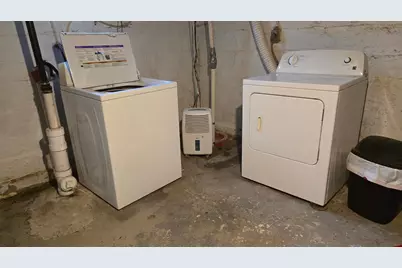 2002 3rd Avenue NE, Austin, MN 55912 - Photo 12