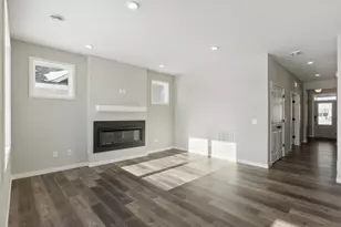 10973 37th St N, Lake Elmo, MN 55042 - Photo 14