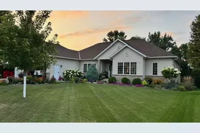 607 9th Street NW, Byron, MN 55920 - Photo 1