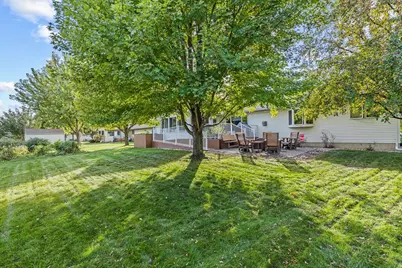 1105 David Drive, Marshall, MN 56258 - Photo 12