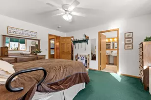 1105 David Dr, Marshall, MN 56258 - Photo 40