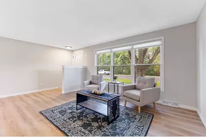 205 Park Avenue N, Vernon Center, MN 56090 - Photo 2