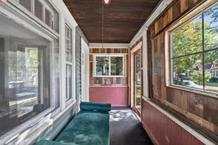 1075 Case Ave, Saint Paul, MN 55106 - Photo 6