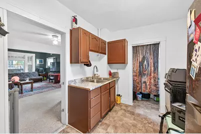 1075 Case Avenue, Saint Paul, MN 55106 - Photo 12