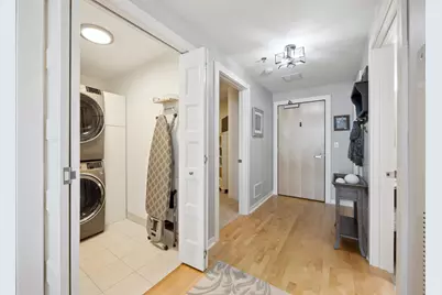 1240 S 2nd Street #1003, Minneapolis, MN 55415 - Photo 8