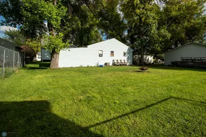 407 15th Street N, Moorhead, MN 56560 - Photo 42