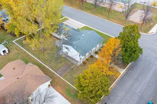 429 14th St N, Breckenridge, MN 56520 - Photo 2