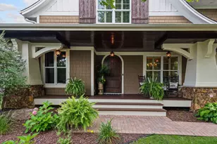 10005 Trails End Rd, Chanhassen, MN 55317 - Photo 2