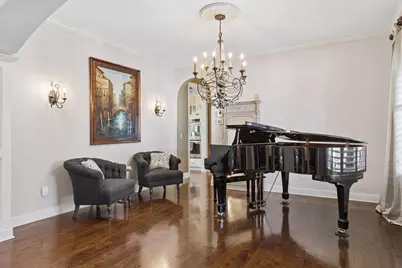 10005 Trails End Road, Chanhassen, MN 55317 - Photo 16