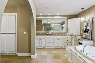 10005 Trails End Road, Chanhassen, MN 55317 - Photo 30