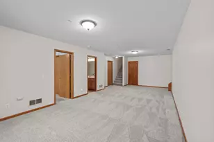 5514 Nathan Ln N, Plymouth, MN 55442 - Photo 24