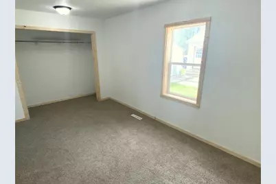 128 Dakota Avenue SE, Staples, MN 56479 - Photo 8