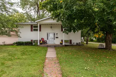 302 17th Avenue NE, Rochester, MN 55906 - Photo 2