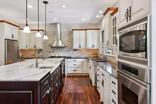 11625 Live Oak Dr, Minnetonka, MN 55305 - Photo 18