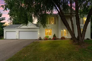 816 Westview Cir, Mendota Heights, MN 55120 - Photo 1