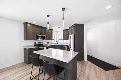 250 Eau Claire Avenue SE, Hutchinson, MN 55350 - Photo 4