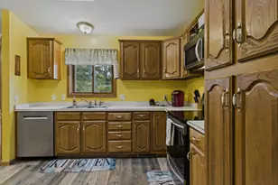 40867 Forest Blvd, North Branch, MN 55056 - Photo 4