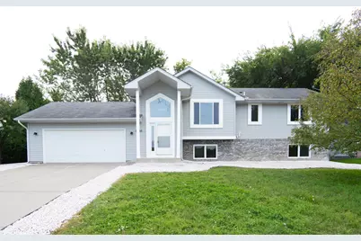 5905 Yucca Lane N, Plymouth, MN 55446 - Photo 1