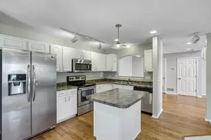 9260 Merrimac Ln N, Maple Grove, MN 55311 - Photo 8