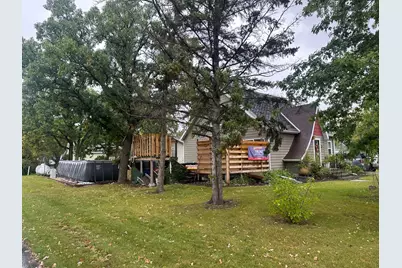 609 S Main Street, Badger, MN 56714 - Photo 32