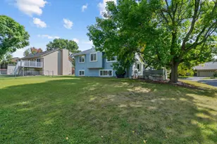 1067 Hummingbird Ln, Eagan, MN 55123 - Photo 20