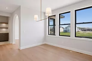 10380 Mallard Dr, Victoria, MN 55318 - Photo 8