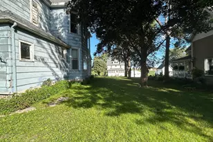 304 S Broadway, Alden, MN 56009 - Photo 32