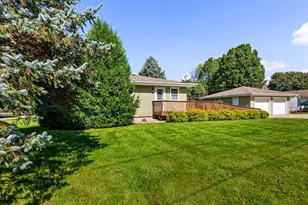 1406 Albers Path, Faribault, MN 55021 - Photo 4