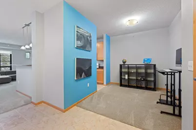 2565 Franklin Avenue #313, Saint Paul, MN 55114 - Photo 20