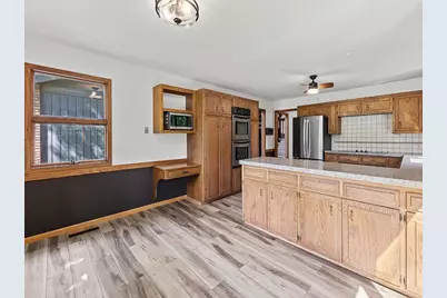 1094 Golden Oaks Lane, Saint Joseph, WI 54016 - Photo 12