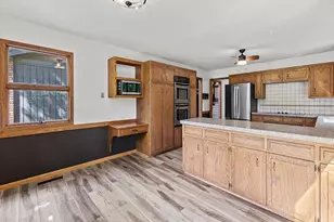 1094 Golden Oaks Ln, Saint Joseph, WI 54016 - Photo 12