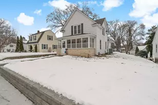 237 10th Ave N, Hopkins, MN 55343 - Photo 1