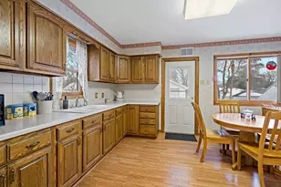 237 10th Ave N, Hopkins, MN 55343 - Photo 10