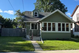 1418 12th Ave S, Fargo,  58103 - Photo 2