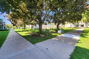 2720 Dale St N, Roseville, MN 55113 - Photo 44