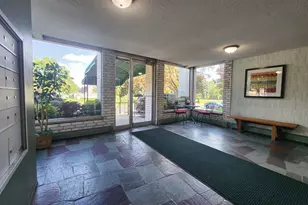 2720 Dale St N, Roseville, MN 55113 - Photo 38