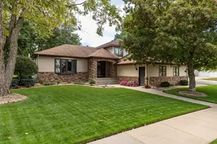 1620 Northern Valley Dr NE, Rochester, MN 55906 - Photo 1