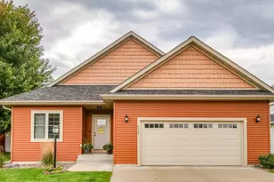 4039 John Hart Pl, Eau Claire, WI 54703 - Photo 1