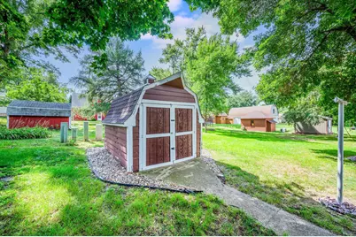 453 17th Street, Windom, MN 56101 - Photo 32