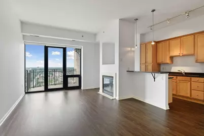 500 E Grant Street #2405, Minneapolis, MN 55404 - Photo 1