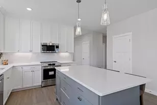 956 Turner Ln, New Richmond, WI 54017 - Photo 8