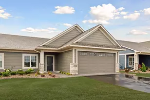 956 Turner Ln, New Richmond, WI 54017 - Photo 2