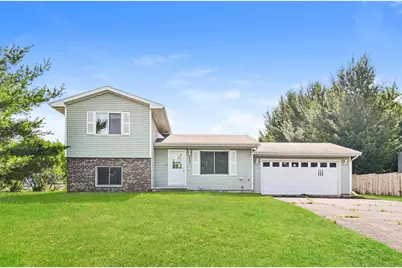 966 Chestnut Street, Taylors Falls, MN 55084 - Photo 1