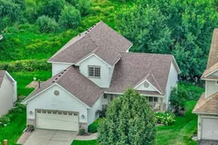 10685 Brookview Rd, Woodbury, MN 55129 - Photo 1