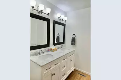 15742 675th Avenue, Alden, MN 56009 - Photo 18